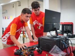 Curso gratuito de introdução à robótica abre mais de 900 em Goiás