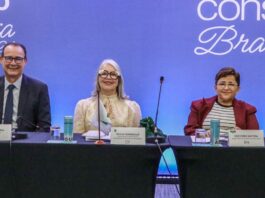 Hélvia assume presidência do Consed e reforça diálogo federativo pela educação