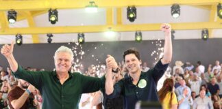 Caiado lança Daniel Vilela ao governo com presença de 209 prefeitos