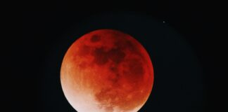 Eclipse lunar de 3 de março terá Lua de sangue