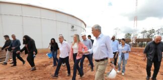Governadora Celina Leão visita obra de abastecimento de água que vai beneficiar 1 milhão de pessoas