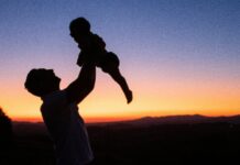 Nova lei amplia licença-paternidade e prevê até 20 dias de afastamento até 2029