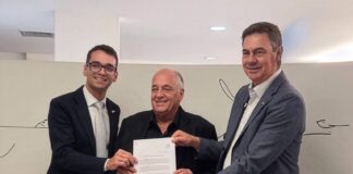 Senac-DF firma acordo com o Escritório Oscar Niemeyer para expor objetos históricos ao público
