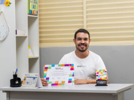 Psicólogo do DF recebe destaque nacional por projeto de acolhimento a estudantes LGBT