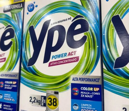 Anvisa determina recolhimento de produtos da Ypê após identificação de bactéria resistente