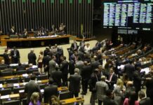 Congresso derruba vetos de Lula e libera repasses a pequenos municípios inadimplentes