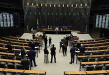 Minirreforma eleitoral aprovada na Câmara gera críticas de entidades da sociedade civil