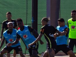 Lesão de Raphinha preocupa Seleção após vitória sobre o Haiti na Copa do Mundo