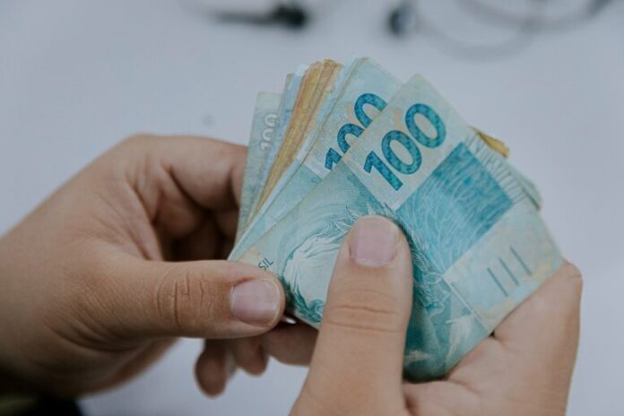Nota Fiscal Goiana: contemplados no sorteio de maio têm 90 dias para solicitar resgate dos prêmios goias economia dinheiro