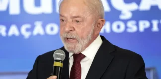 Lula oferece apoio à Venezuela