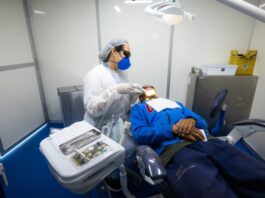 Sesc-DF e CFO realizam atendimento odontológico gratuito e defendem que sorriso saudável é direito de todos