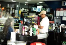 Comércio do DF movimentou R$ 132,2 bilhões em 2024, aponta IBGE