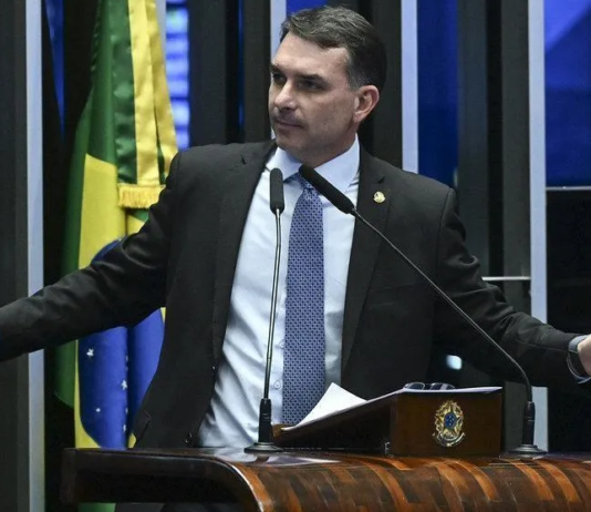 Quaest: Flávio lidera Lula no 2º turno
