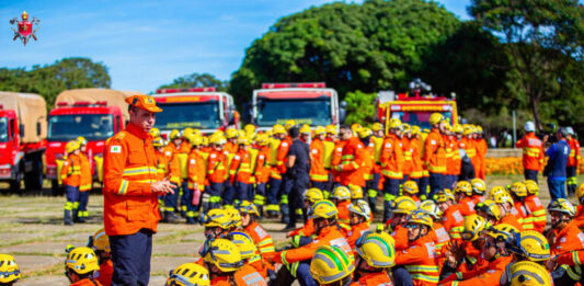 Operação Verde Vivo intensifica combate a incêndios durante estiagem no DF