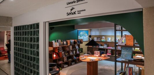 Livraria Senac-DF une arquitetura, literatura e design na CASACOR Brasília 2026
