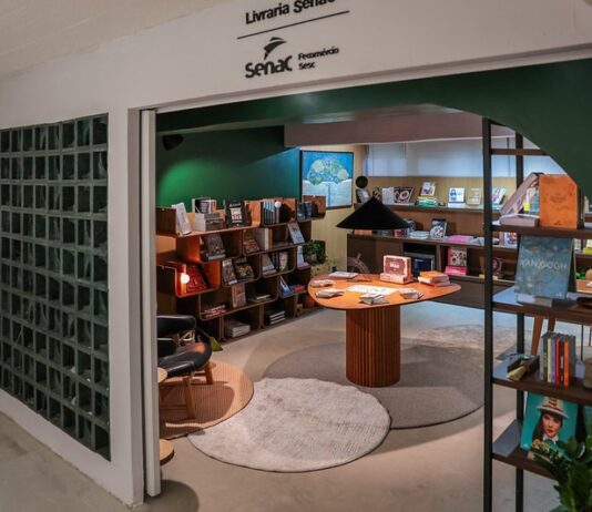 Livraria Senac-DF une arquitetura, literatura e design na CASACOR Brasília 2026