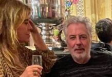 Roberto de Carvalho reaparece com ex e alimenta rumores de romance