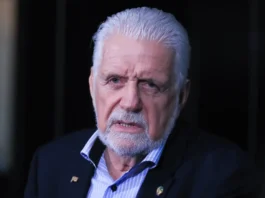 Depoimento de Jaques Wagner à Polícia Federal é adiado após pedido da defesa