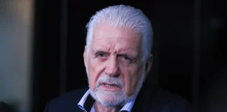 Depoimento de Jaques Wagner à Polícia Federal é adiado após pedido da defesa