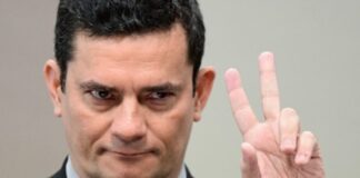 Sergio Moro lidera corrida ao governo do Paraná
