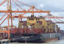 Brasil e EUA retomam negociações comerciais