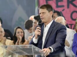 Republicanos oficializa Tarcísio à reeleição em São Paulo
