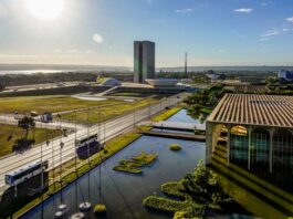 Brasil rebaixa relações diplomáticas com a Argentina após ataques de Milei