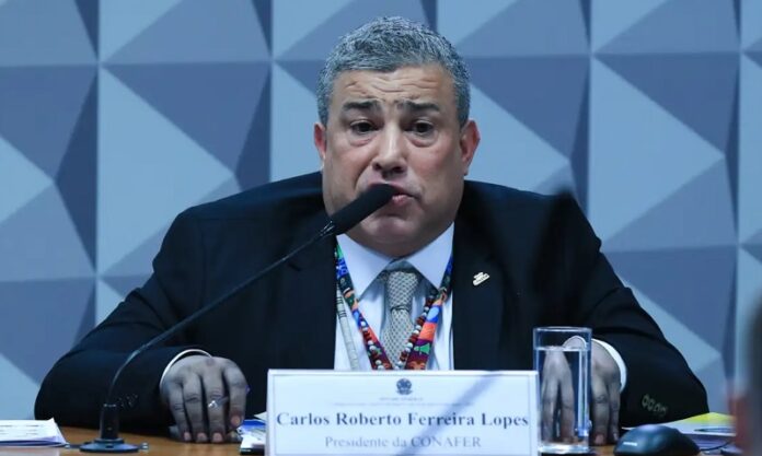 Presidente da Conafer é preso pela Polícia Federal em investigação sobre descontos no INSS politica preso