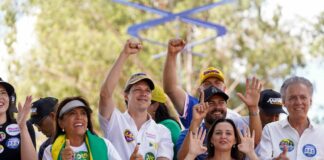 Pesquisa Goiás: Daniel Vilela tem 44,6% e 52,3% nos válidos