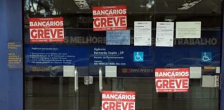 Empregados da Caixa rejeitam proposta e mantêm greve nacional