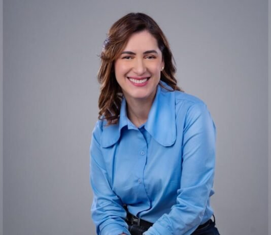Cris Britto: a improvável que chegou ao Top 10 na disputa à Câmara dos Deputados