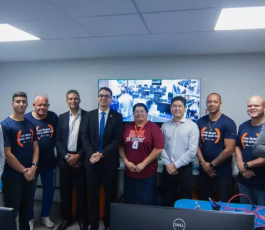 Senac-DF recebe dirigentes de sindicato e destaca oportunidades na segurança eletrônica