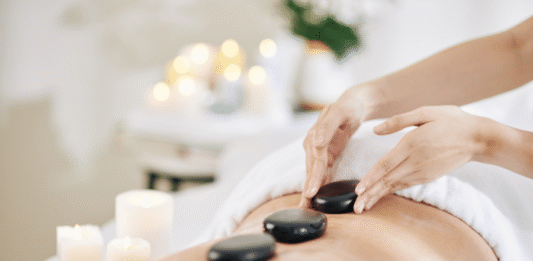Senac-DF oferece massagens gratuitas de 27 a 30 de outubro no SCS