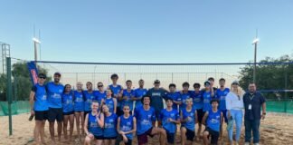Chefe do projeto olímpico de vôlei de praia da França visita Sesc Ceilândia e inspira jovens atletas