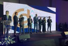 Sesc-DF homenageia 31 comerciários e premia jornalistas em noite de reconhecimento e celebração