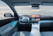 Geely fecha parceria com Google para integrar Gemini aos carros a partir de 2027